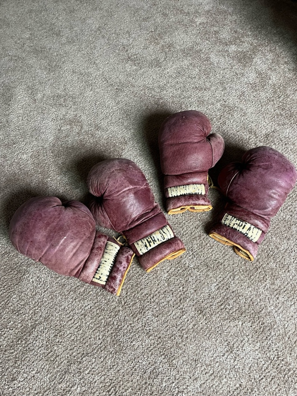 VTG 50’s Everlast Lace Up Burgundy Leather Boxing Gloves 2 Pairs
